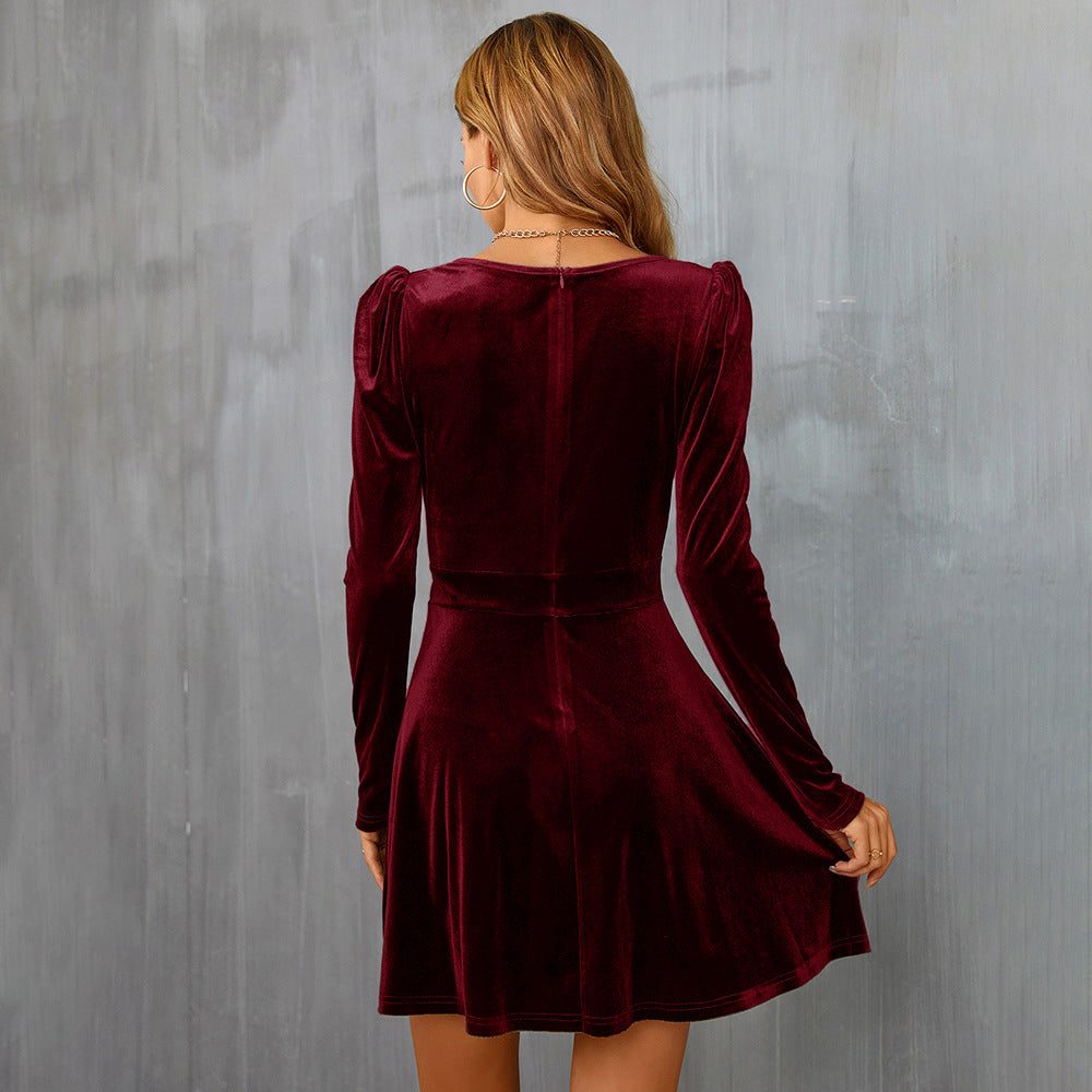 Selma | Velvet Cocktail Dress with V-Neck and Long Sleeves for Women