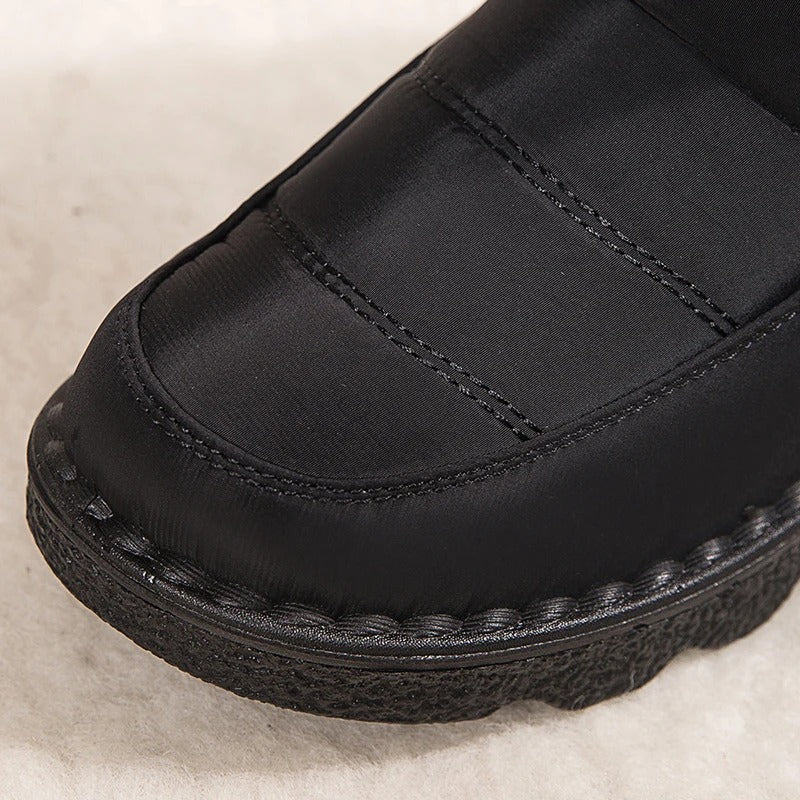 Snow Boots - Fleece Lined Ankle Strap Women's Winter Boots