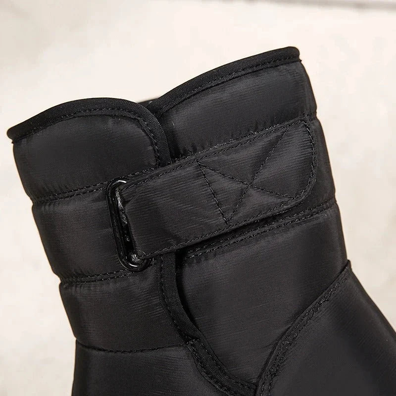 Snow Boots - Fleece Lined Ankle Strap Women's Winter Boots