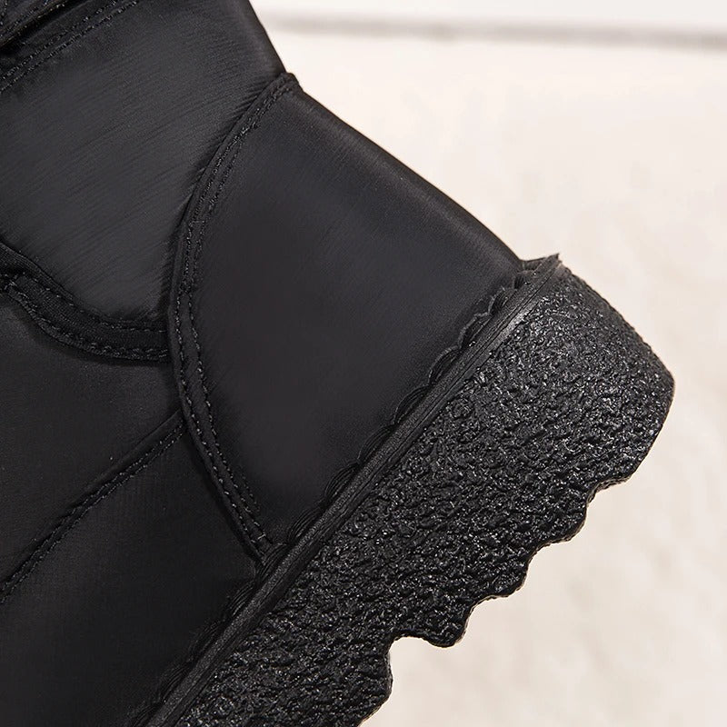 Snow Boots - Fleece Lined Ankle Strap Women's Winter Boots