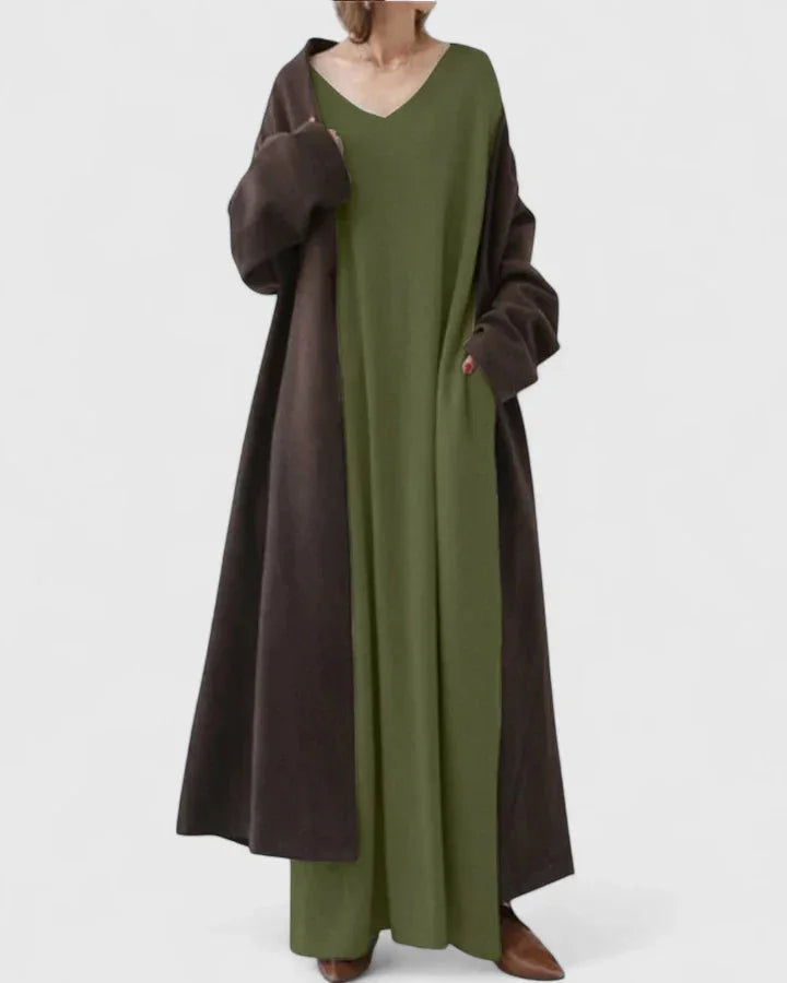 Women's knit v-neck maxi dress with side slits