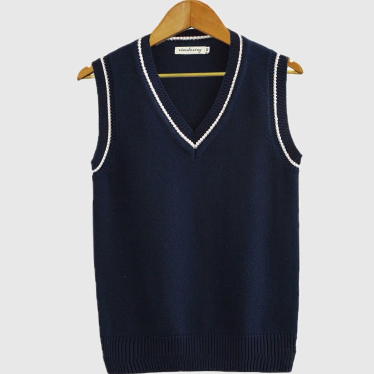 Women's Cable Knit Sweater Vest, V-Neck, Sleeveless, Ribbed Trim