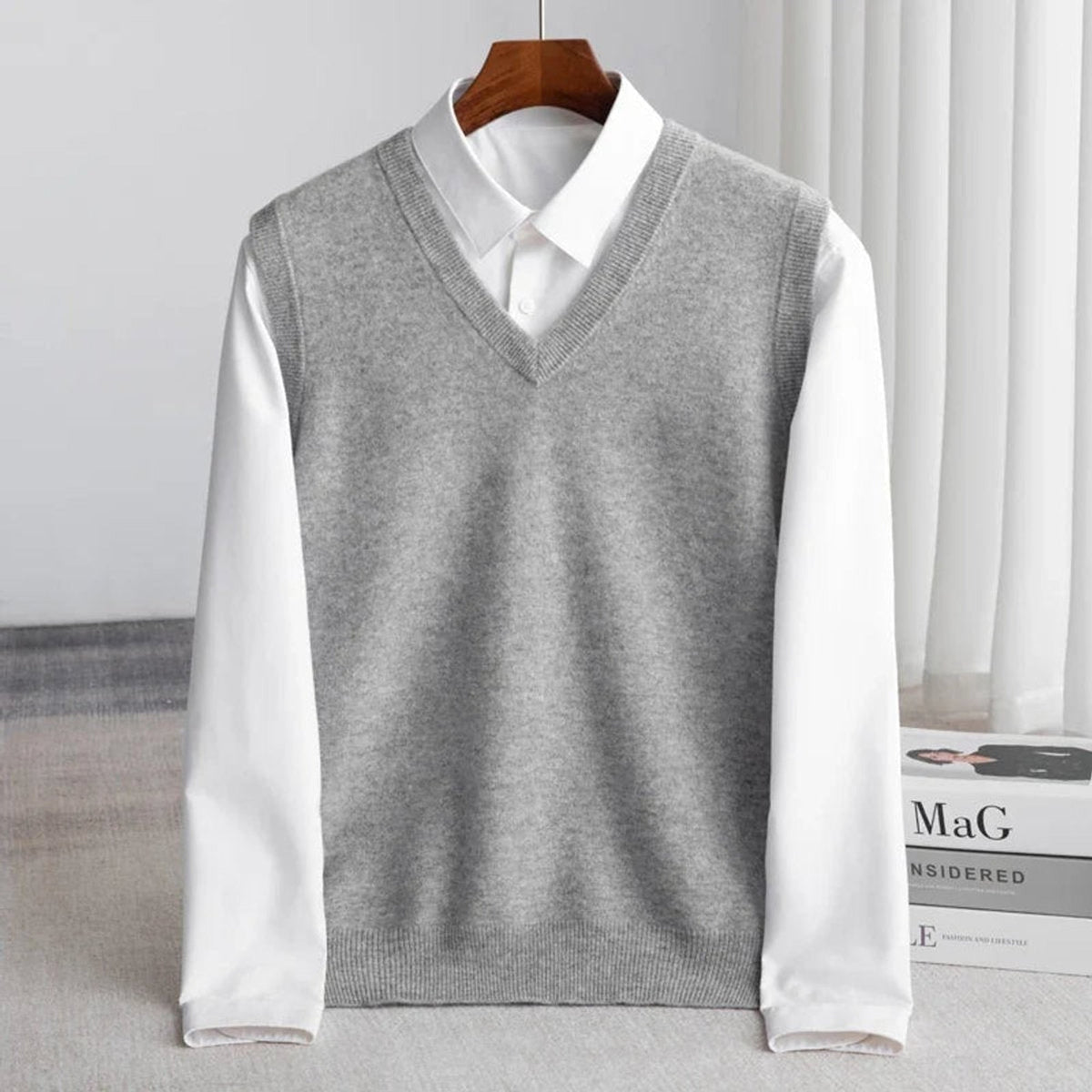 Women's V-Neck Knit Sweater Vest, Sleeveless, Relaxed Fit