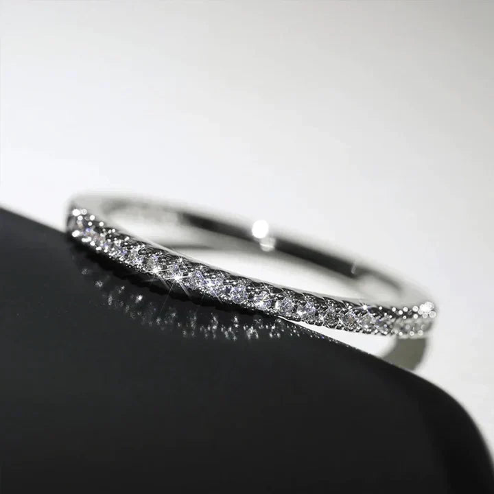 White Gold Statement Ring for Women | Palmina Verdalis Design