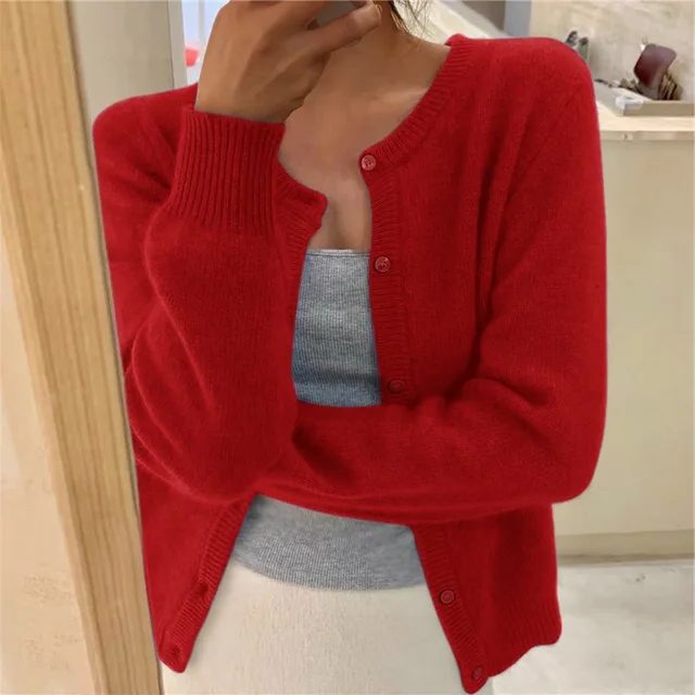 Valburga | Ribbed Knit Cardigan with Button-Up for Women