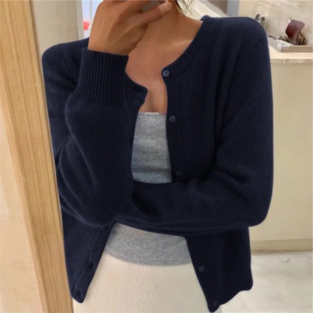 Valburga | Ribbed Knit Cardigan with Button-Up for Women
