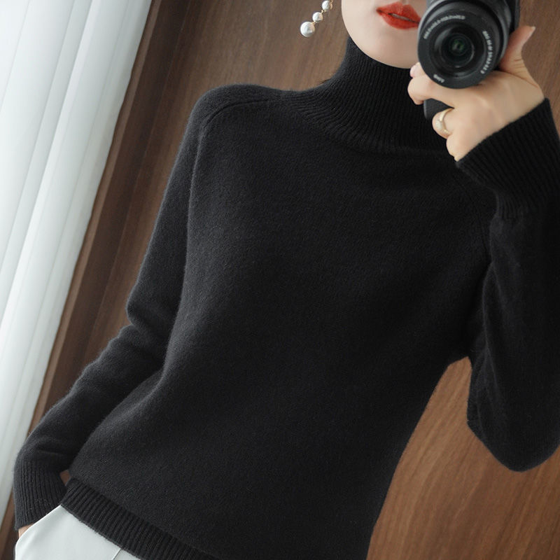 Women's Turtleneck Sweater with Long Sleeves for Work