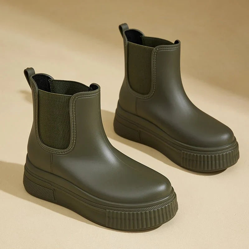 Waterproof Chelsea Boots - Platform Lug Sole Women's Boots