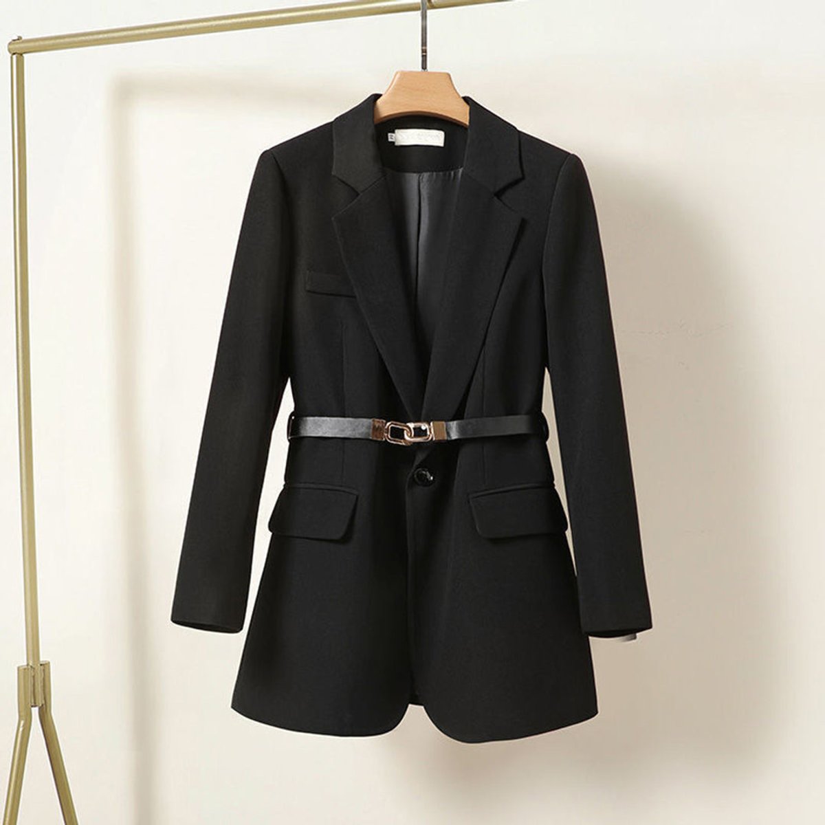 Women's Belted Single-Button Notch-Lapel Blazer Jacket