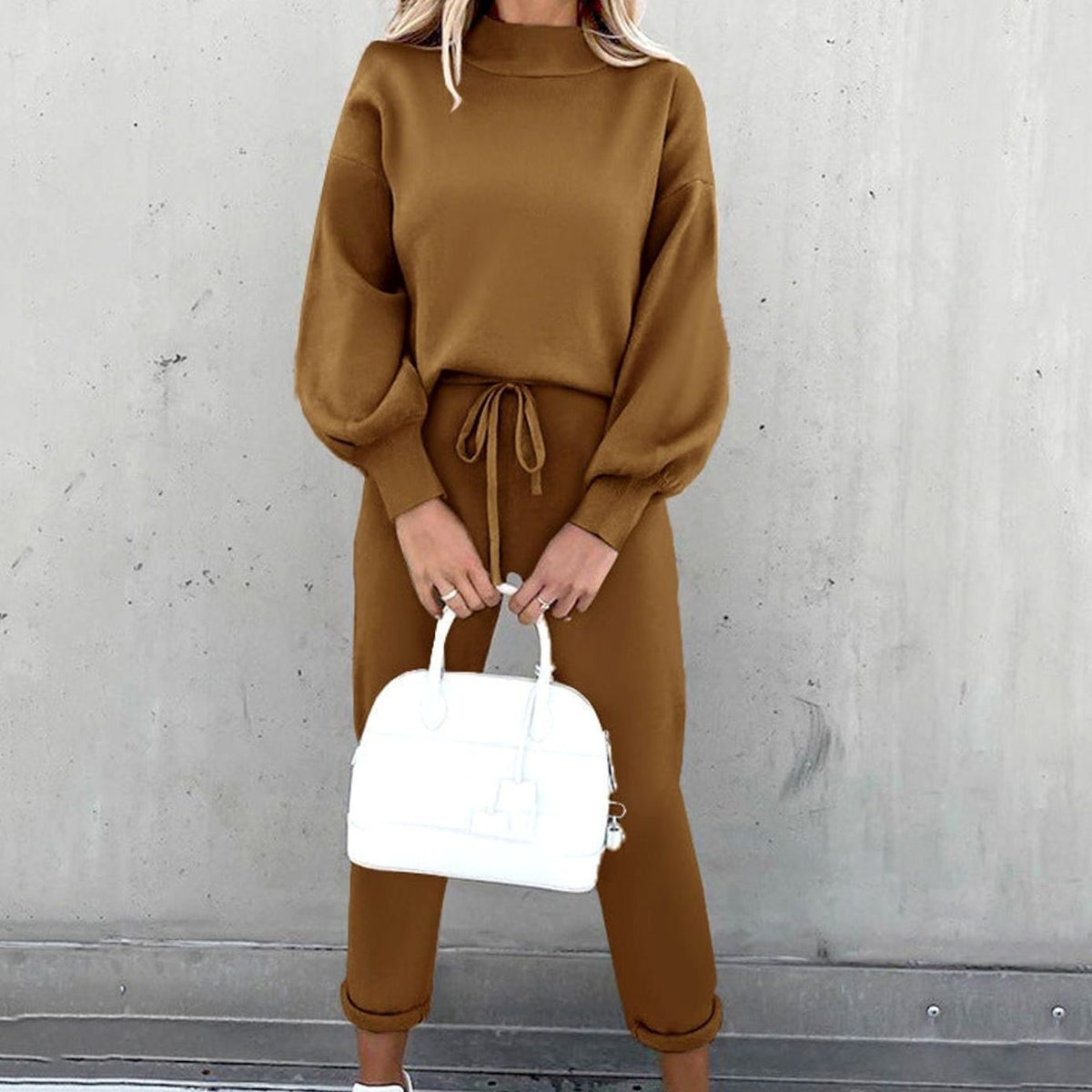 Women's Cozy Two-Piece Tracksuit Outfit Mockneck Jogger Set