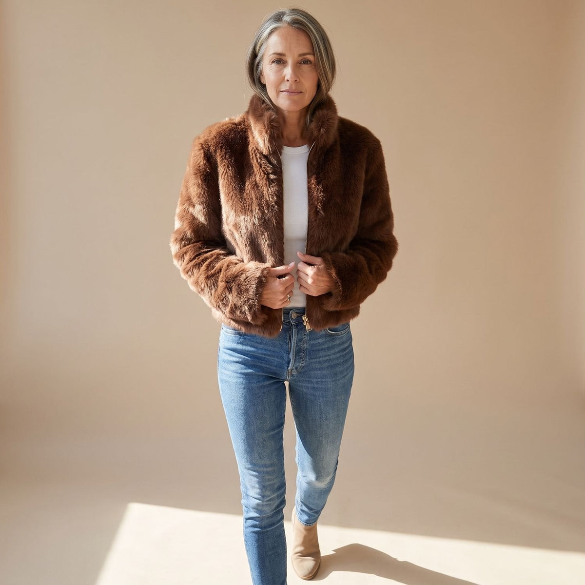 Evelyn | Women's Cropped Faux Fur Coat Zip-Up Fluffy Jacket