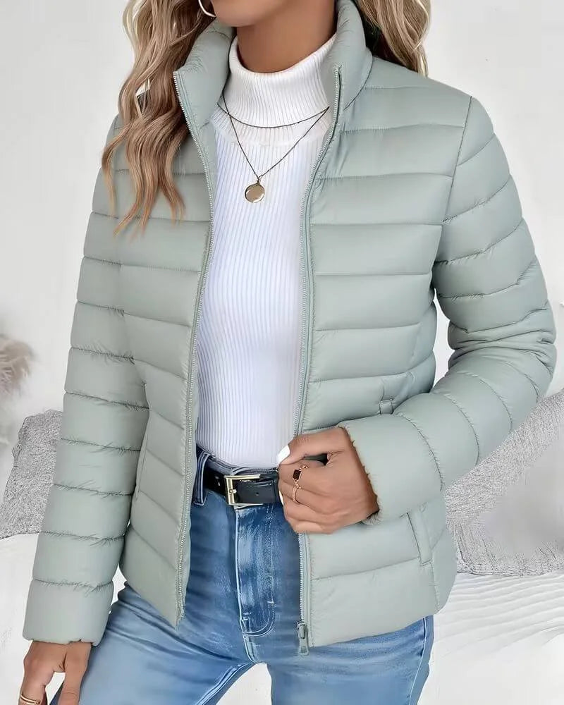 Women's lightweight quilted stand-collar puffer jacket