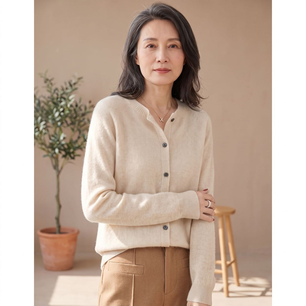 Camila | Women's Merino Wool Cashmere Button-Front O-Neck Cardigan