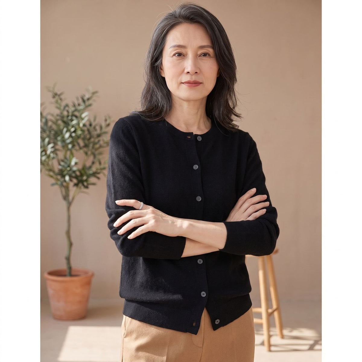 Camila | Women's Merino Wool Cashmere Button-Front O-Neck Cardigan