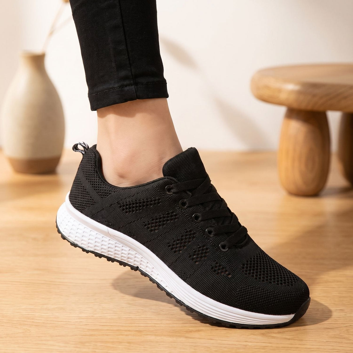 Mia | Women's Orthopedic Lace-Up Breathable Mesh Sneakers