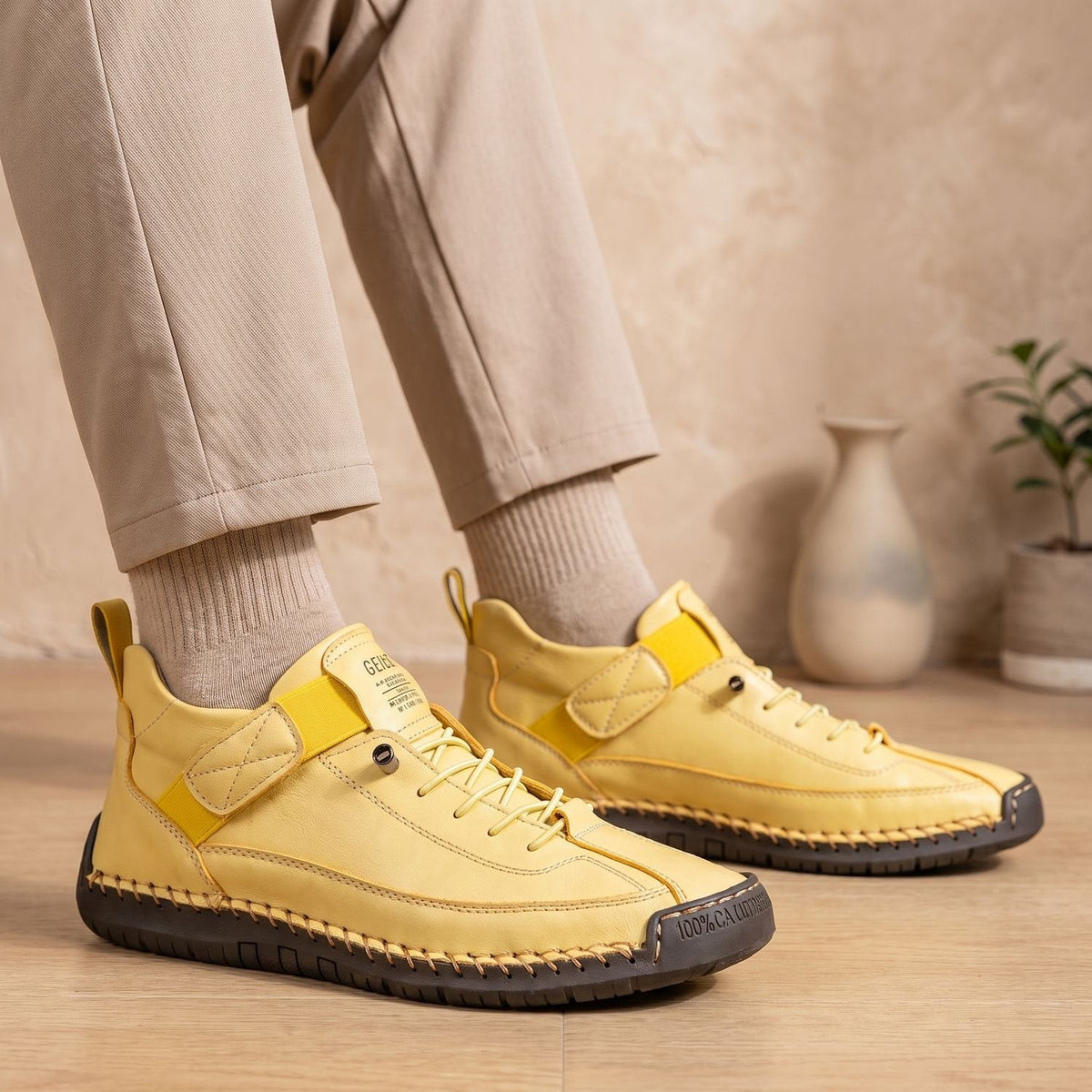 Olivia | Women's Orthopedic Lace-Up High-Top Cushioned Sneakers