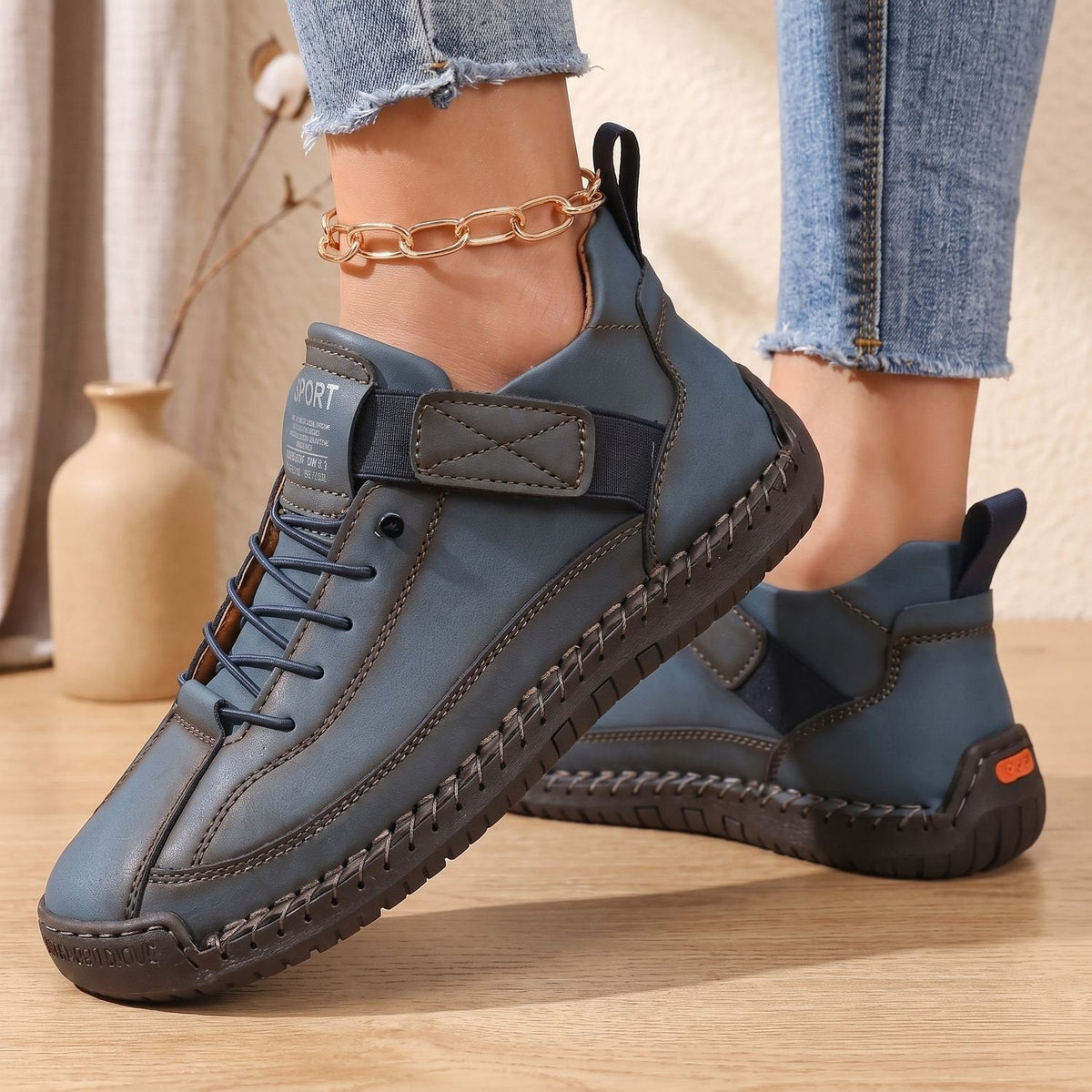 Olivia | Women's Orthopedic Lace-Up High-Top Cushioned Sneakers