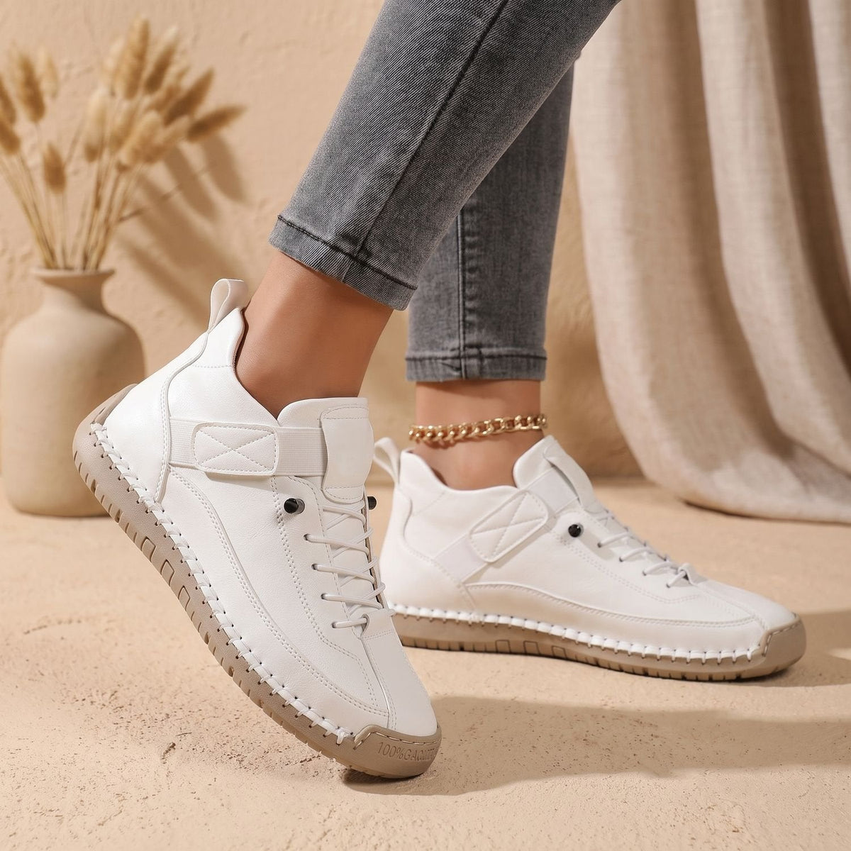 Olivia | Women's Orthopedic Lace-Up High-Top Cushioned Sneakers
