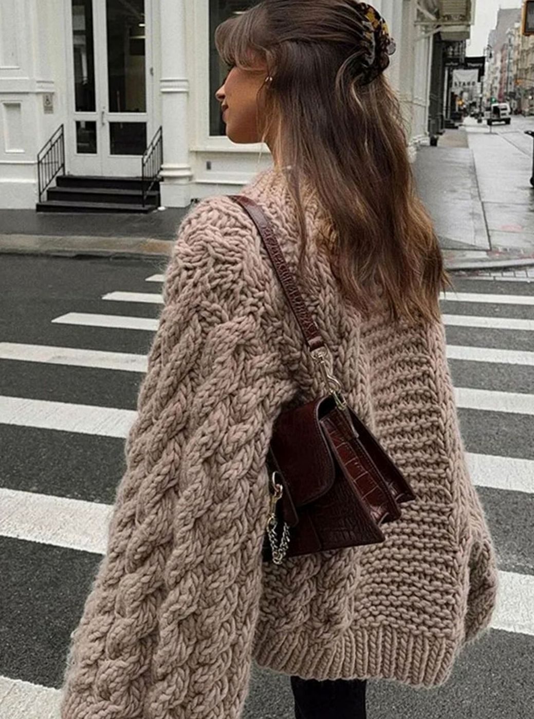 Grace | Women's Oversized Cable-Knit Chunky Crewneck Sweater