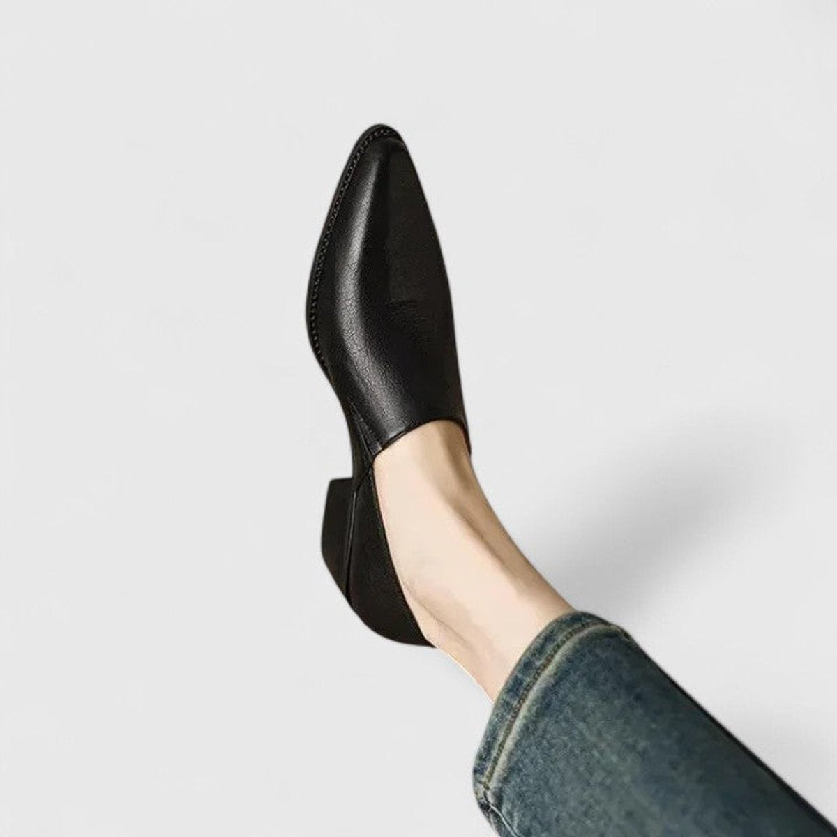 Women's Pointed-Toe Block-Heel Slip-On Leather Loafers