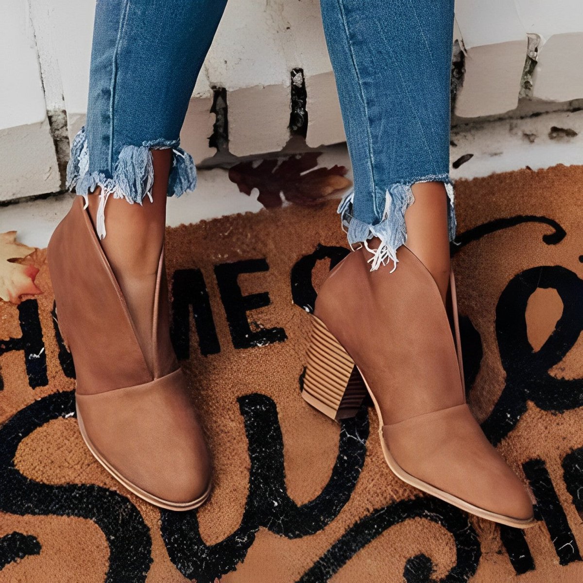 Women's V-Cut Block Heel Ankle Boots Pointed Toe