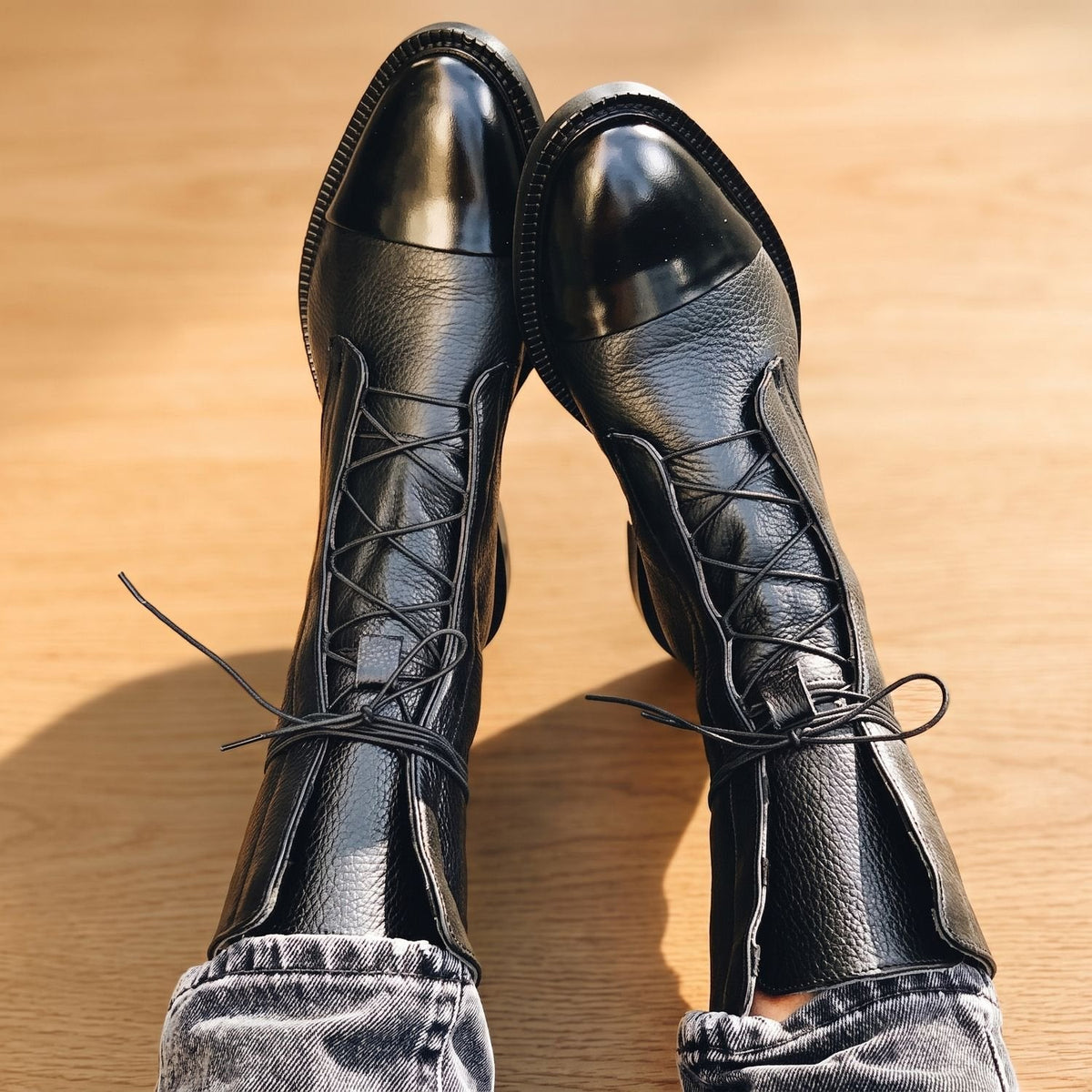 Scarlett | Women's Vintage Lace-Up Faux Leather Cap-Toe Ankle Boots